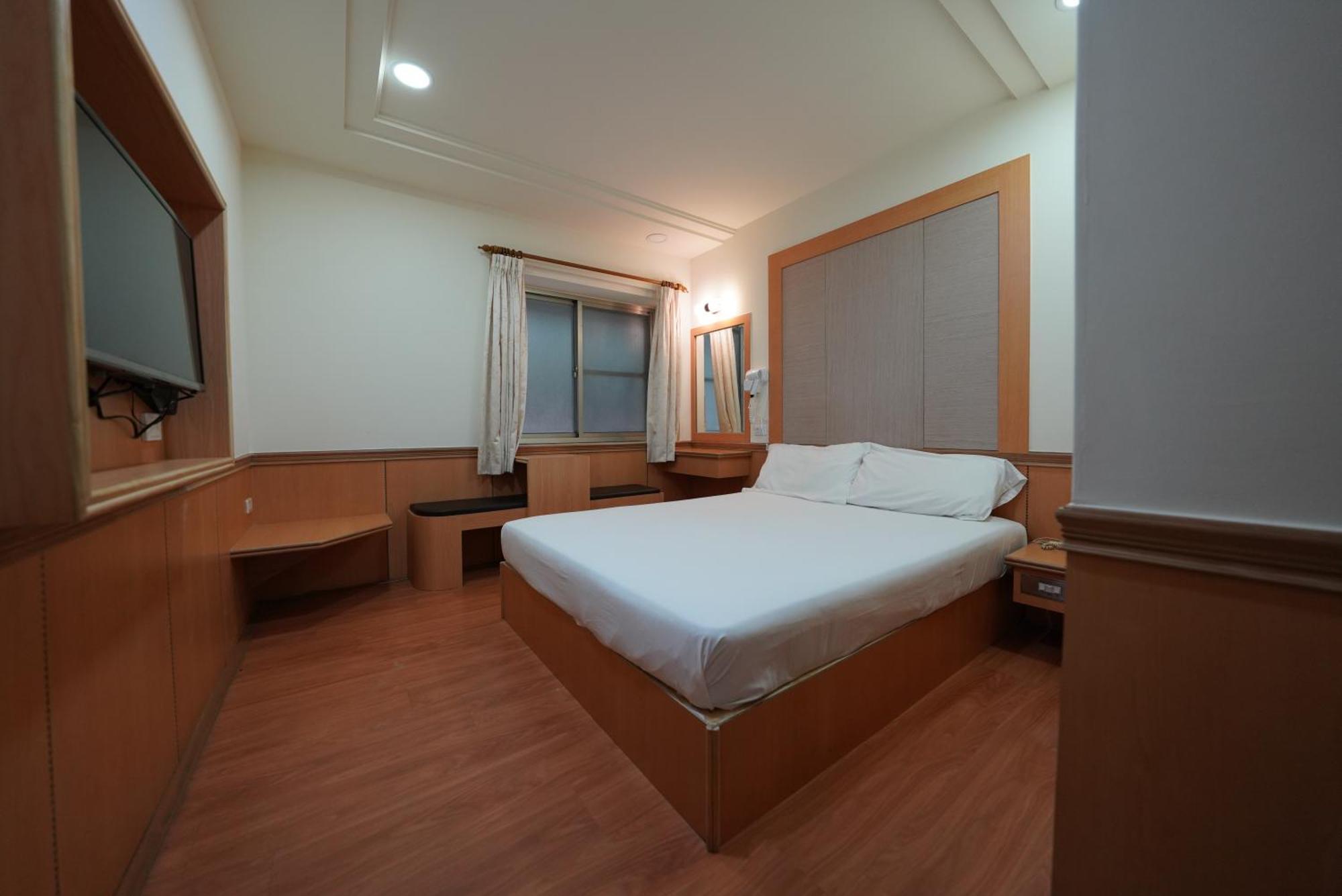Wun Sun Hotel Zhongzheng  Exterior photo